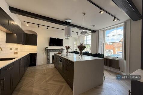 Communal Kitchen