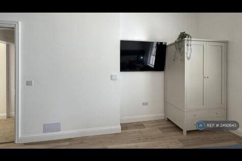 Room 7 