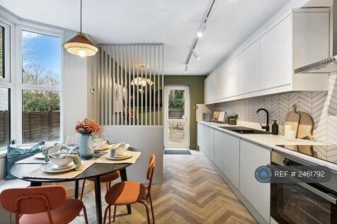 Shared Kitchen And Dining Area