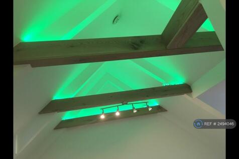Mood Lighting And Volted Ceiling