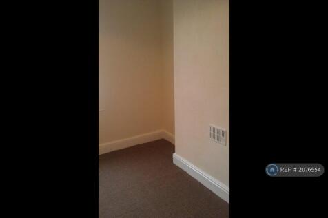 Main Bedroom Right