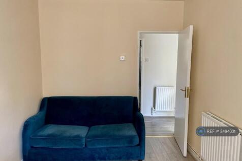 Guest Room (Sofa Bed)