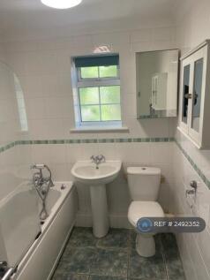 Toilet/Bathroom