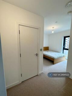 En-Suit Bedroom 1