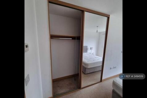 Master Bedroom Closet