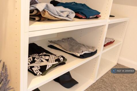 Bedroom 6- Lots Of Storage
