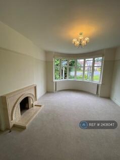 Living Room With Bay Window 
