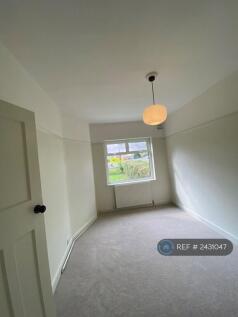 Front Bedroom/Home Office/Dining Room