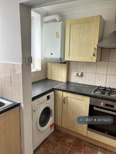 Kitchen Pic 3