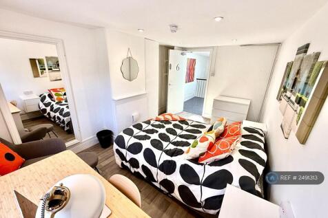 Room 6 Again 