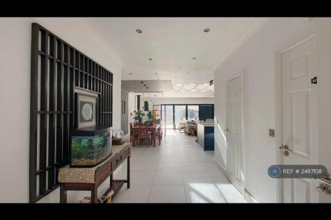 Living Room Entry