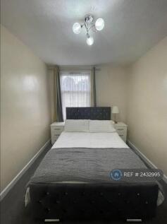 Single Bed Room 