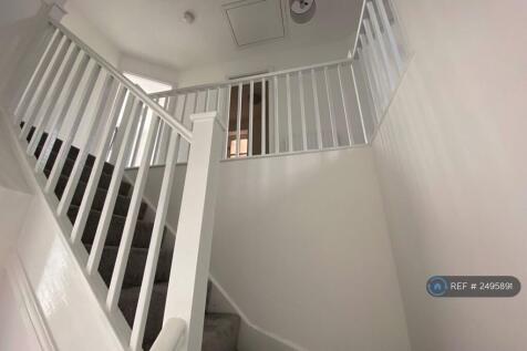 Stairs/Landing