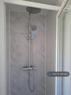 Family Bathroom Ensuite