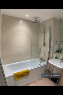 Bath With Rainfall Shower