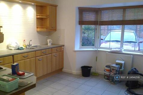 Large Kitchen With Built In Appliances