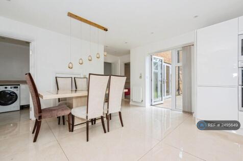 Kitchen With Dinning