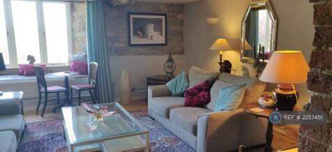 Spacious Lounge With a Gorgeous View Of The River