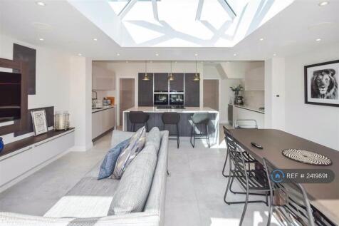 Kitchen/Dinning/Reception