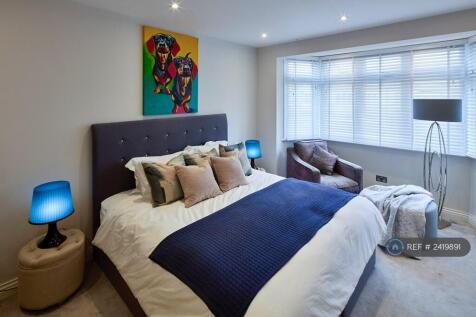First Floor Front Double Bedroom