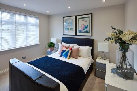 First Floor Rear Double Bedroom