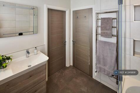 First Floor Family Bathroom
