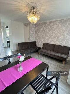 Lounge With Dining 