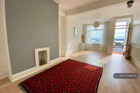 Living/ Dining Room 