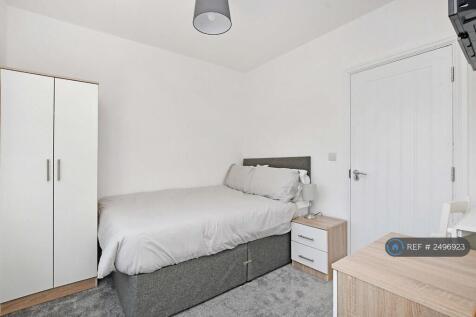 Bedroom 2  (3)