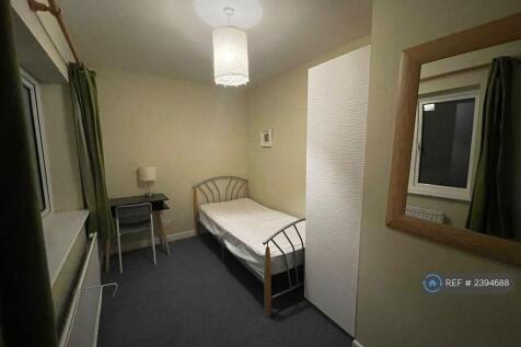 Room 4 Single Bed