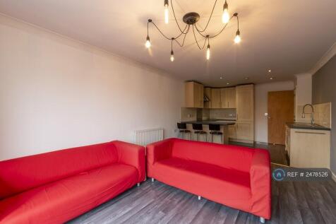 Lounge/Kitchen