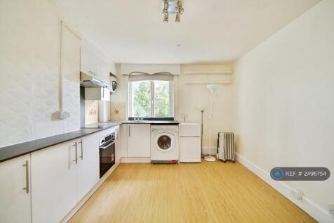 Studio Flat
