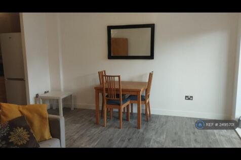 Living / Dining 