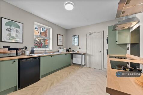 Kitchen 2