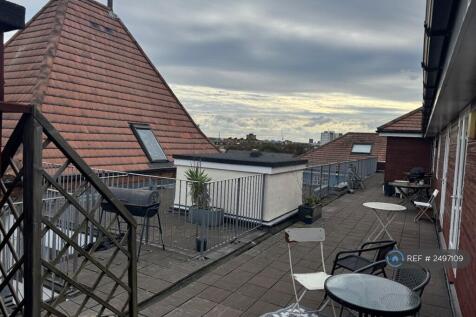 Shared Communal Terrace
