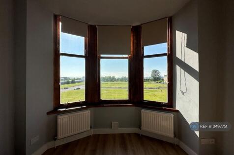 Living Room (3)