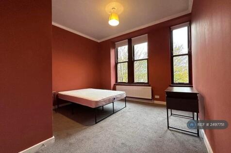 Master Bedroom (Photo 1)