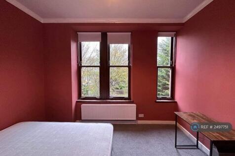 Master Bedroom (Photo 2)