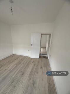 Newly Decorated Front Bedroom 