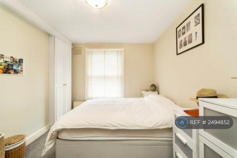 Bright, Peaceful Bedroom