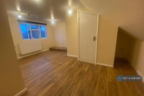 Ensuite- Top Floor