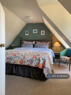 Main Bedroom With Superking Bed