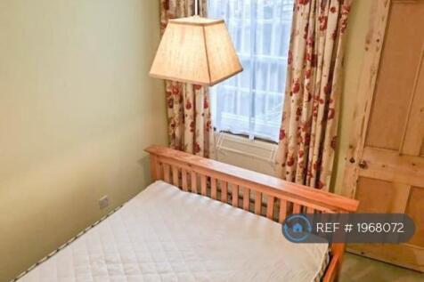 Rear Double Bedroom
