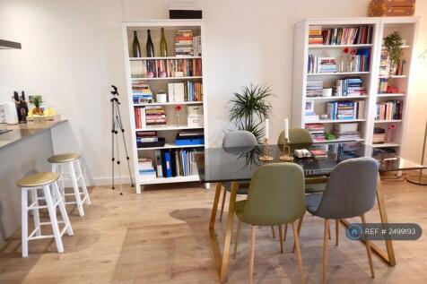 Living Room / Dining Area