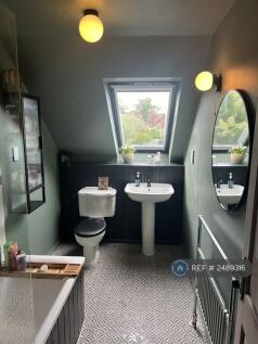Main Bath Room