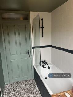 Main Bath Room