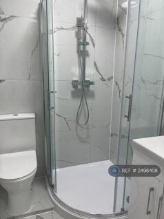 Room 1 - En-Suite