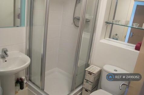 Ensuite For Room 1