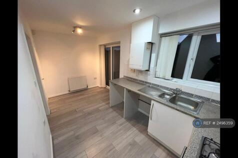 Kitchen b