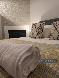 Double Bedroom 1